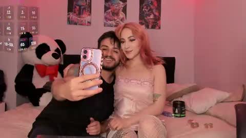 Snapshot of sextape_couple chatting on 24, 6, 2026 Ask me online show from 24, 6, 2026