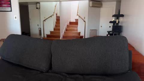 Andrea online show from 11, 11, 2025