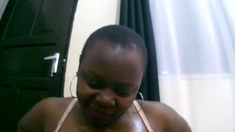 sexxi_ebony online show from 22, 10, 2025