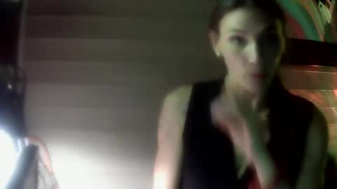 Snapshot of sexxileeah42o chatting on 26, 9, 2025 Leeah CloudZzz online show from 26, 9, 2025