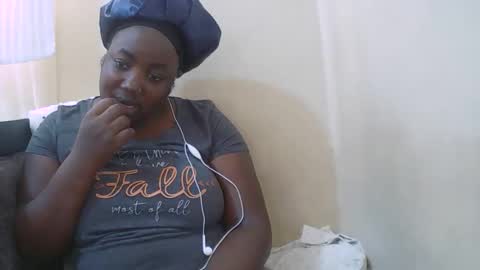 Snapshot of sexxy_bree chatting on 4, 10, 2025 sexxy_bree online show from 4, 10, 2025