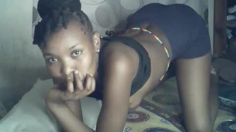 sexxy_curvy23 online show from 17, 2, 2026