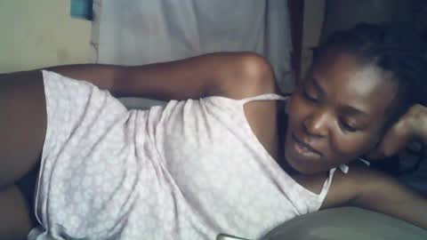Snapshot of sexxy_curvy23 chatting on 8, 7, 2026 sexxy_curvy23 online show from 8, 7, 2026