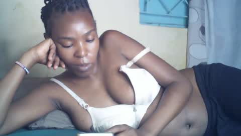 Snapshot of sexxy_curvy23 chatting on 20, 7, 2026 sexxy_curvy23 online show from 20, 7, 2026