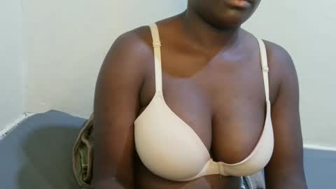 Snapshot of sexxy_maya1 chatting on 18, 3, 2026 sexxy_maya1 online show from 18, 3, 2026