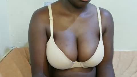 Snapshot of sexxy_maya1 chatting on 3, 4, 2026 sexxy_maya1 online show from 3, 4, 2026