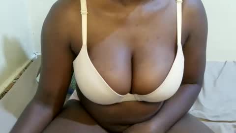 Snapshot of sexxy_maya1 chatting on 29, 5, 2026 sexxy_maya1 online show from 29, 5, 2026