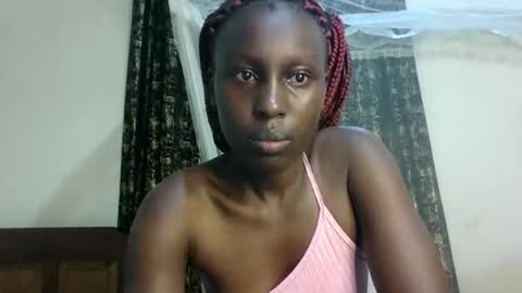 Snapshot of sexxy_melmine chatting on 6, 5, 2026 Dolly online show from 6, 5, 2026