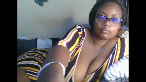 Snapshot of sexxy_mish chatting on 2, 6, 2026 sexxy_mish online show from 2, 6, 2026