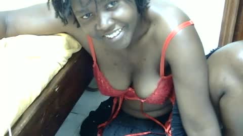 Snapshot of sexxy_princess19 chatting on 28, 7, 2026 Trisha online show from 28, 7, 2026