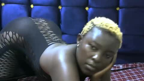 Snapshot of sexxy_triza chatting on 6, 5, 2026 triza online show from 6, 5, 2026