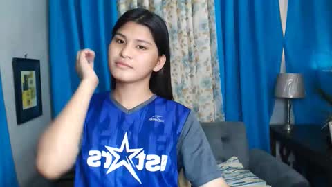 Snapshot of sexxyasian4uxxx_keisha chatting on 19, 5, 2026 sexxyasian4uxxx_keisha online show from 19, 5, 2026