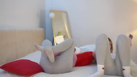 Lorry small boobs and Maya big boobs  friends with benefits online show from 22, 4, 2026