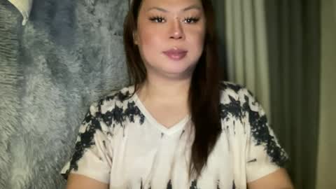 Snapshot of sexy_and_iknewit chatting on 22, 6, 2026 BREANNA online show from 22, 6, 2026