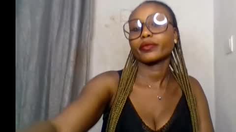 Sexy blackgirl2 online show from 30, 10, 2025