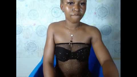 sexy_bluey247 online show from 13, 9, 2025