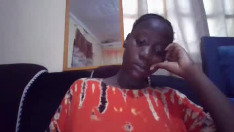 sexy_butty01 online show from 23, 12, 2025