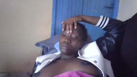 sexy_butty01 online show from 14, 1, 2026