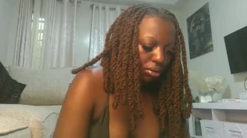 Snapshot of sexy_candia chatting on 28, 4, 2026 Stacy online show from 28, 4, 2026