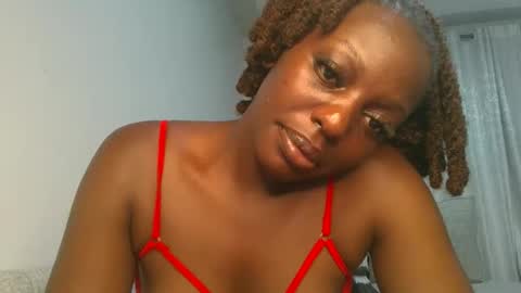 Snapshot of sexy_candia chatting on 28, 4, 2026 Stacy online show from 28, 4, 2026