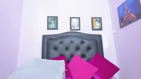 sexy_candy18x online show from 15, 5, 2026