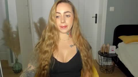 C o r a l i e online show from 27, 3, 2026