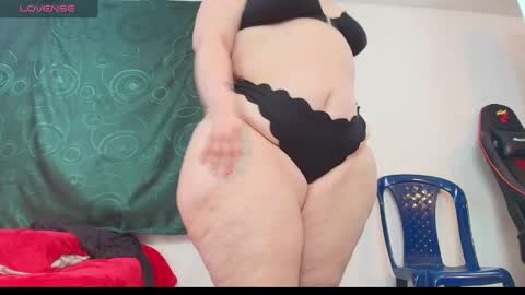 karla           instagram  online show from 16, 11, 2025