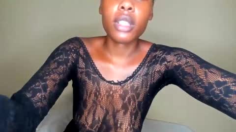 Snapshot of sexy_cutejoy chatting on 12, 1, 2025 Joy online show from 12, 1, 2025