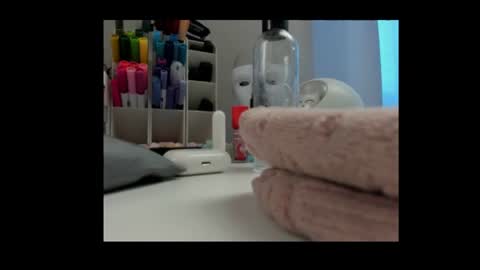 Snapshot of sexy_cutiie chatting on 8, 7, 2026 Carol online show from 8, 7, 2026