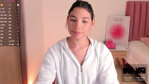 Snapshot of sexy_dreams19 chatting on 12, 2, 2025 My name is Keyty H. Welcome  online show from 12, 2, 2025