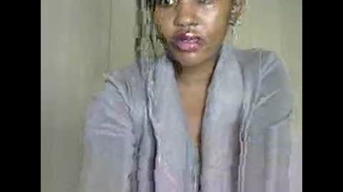 Snapshot of sexy_ebony_bliss chatting on 30, 1, 2025 adasa online show from 30, 1, 2025