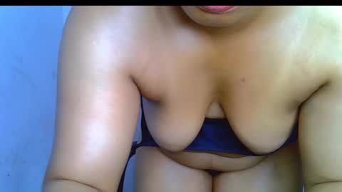 Snapshot of sexy_ebonygirl_ chatting on 29, 9, 2025 Clara online show from 29, 9, 2025