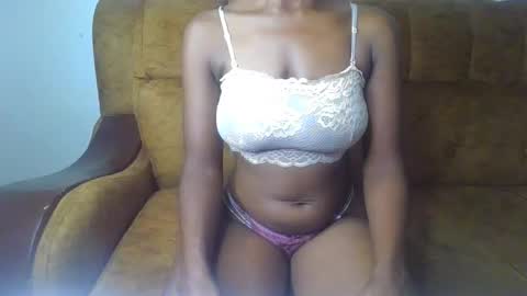 Snapshot of sexy_ellahh chatting on 20, 4, 2026 Ellahh online show from 20, 4, 2026