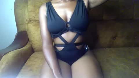 Snapshot of sexy_ellahh chatting on 22, 5, 2026 Ellahh online show from 22, 5, 2026