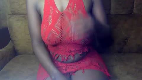 Snapshot of sexy_ellahh chatting on 8, 7, 2026 Ellahh online show from 8, 7, 2026