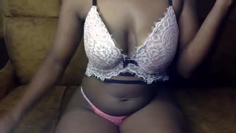 Snapshot of sexy_ellahh chatting on 14, 7, 2026 Ellahh online show from 14, 7, 2026