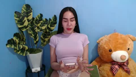 sexy_emily92 online show from 1, 11, 2025