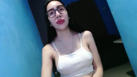 sexy_emily92 online show from 31, 1, 2026