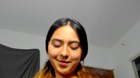 Antonella online show from 13, 12, 2024