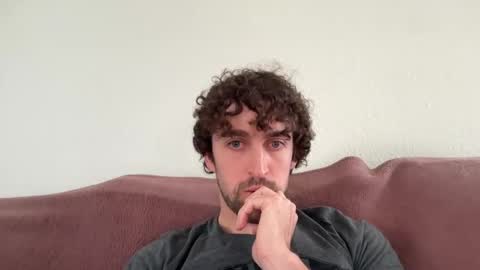 sexy_guy_8 online show from 26, 1, 2025