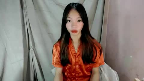 Snapshot of sexy_jeann chatting on 5, 12, 2025 Shane online show from 5, 12, 2025