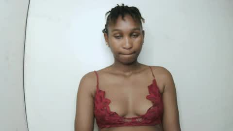 Snapshot of sexy_joyline chatting on 23, 6, 2026 joy online show from 23, 6, 2026