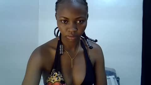 Snapshot of sexy_june20 chatting on 19, 5, 2026 sexy_june20 online show from 19, 5, 2026