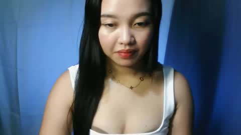 sexy_kella1 online show from 5, 12, 2025