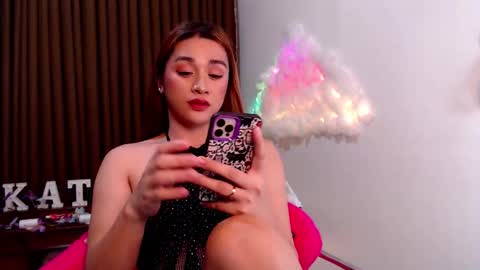 Snapshot of sexy_kitty699 chatting on 21, 10, 2025 Kathy online show from 21, 10, 2025