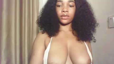 Sexy kitty881 online show from 29, 10, 2025