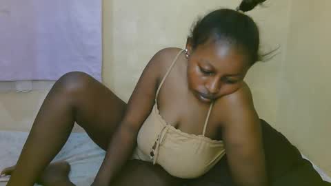 sexy_latasha online show from 2, 12, 2025