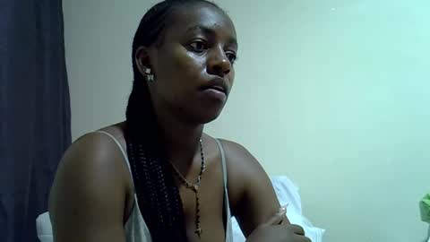 Snapshot of sexy_linda022 chatting on 5, 6, 2026 Linda online show from 5, 6, 2026