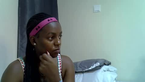 Snapshot of sexy_linda022 chatting on 7, 6, 2026 Linda online show from 7, 6, 2026