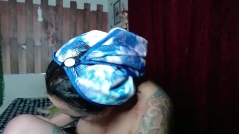 sexy lolas online show from 6, 2, 2025